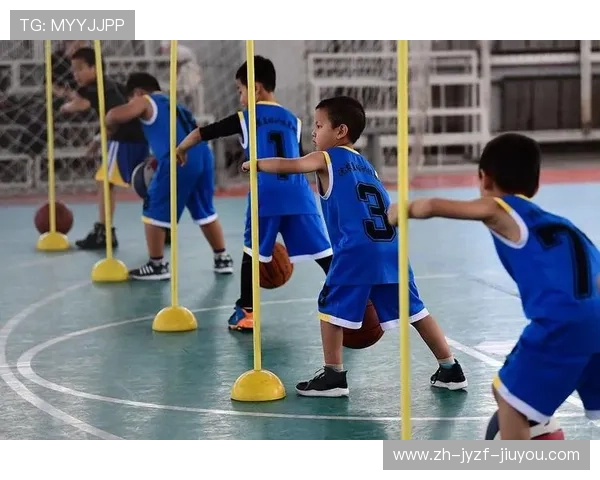 篮球运动中提高篮板球能力的专项训练方法及实战应用指南